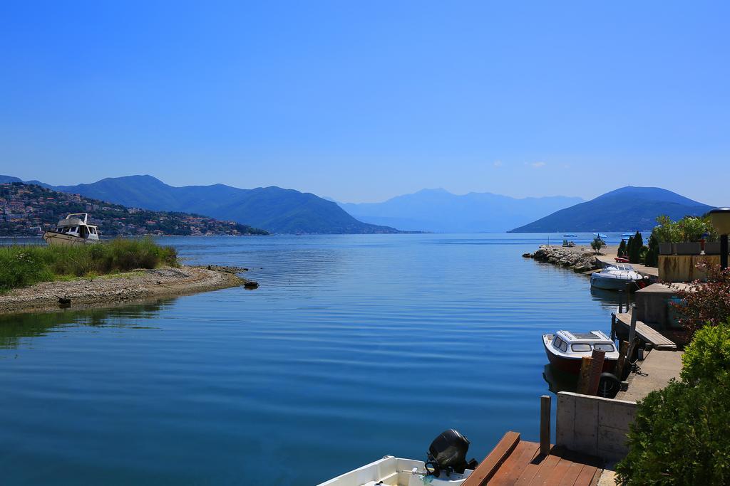 Apartments Riverside Herceg Novi Exterior foto