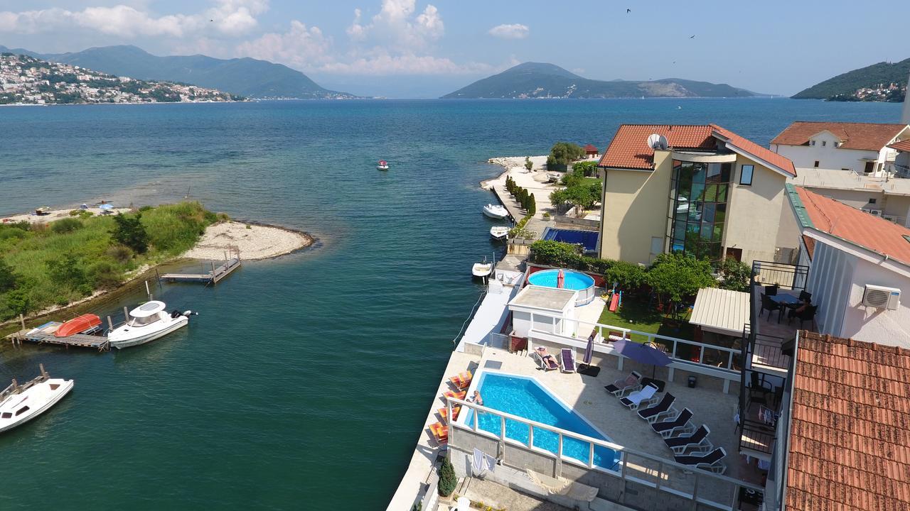 Apartments Riverside Herceg Novi Exterior foto